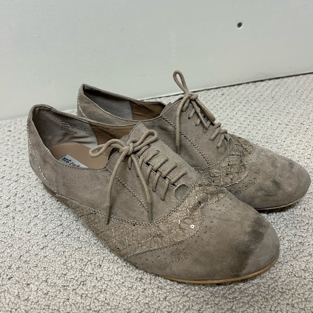 2/$20❤️- SHOES | Women’s Not Rated shoes size 9